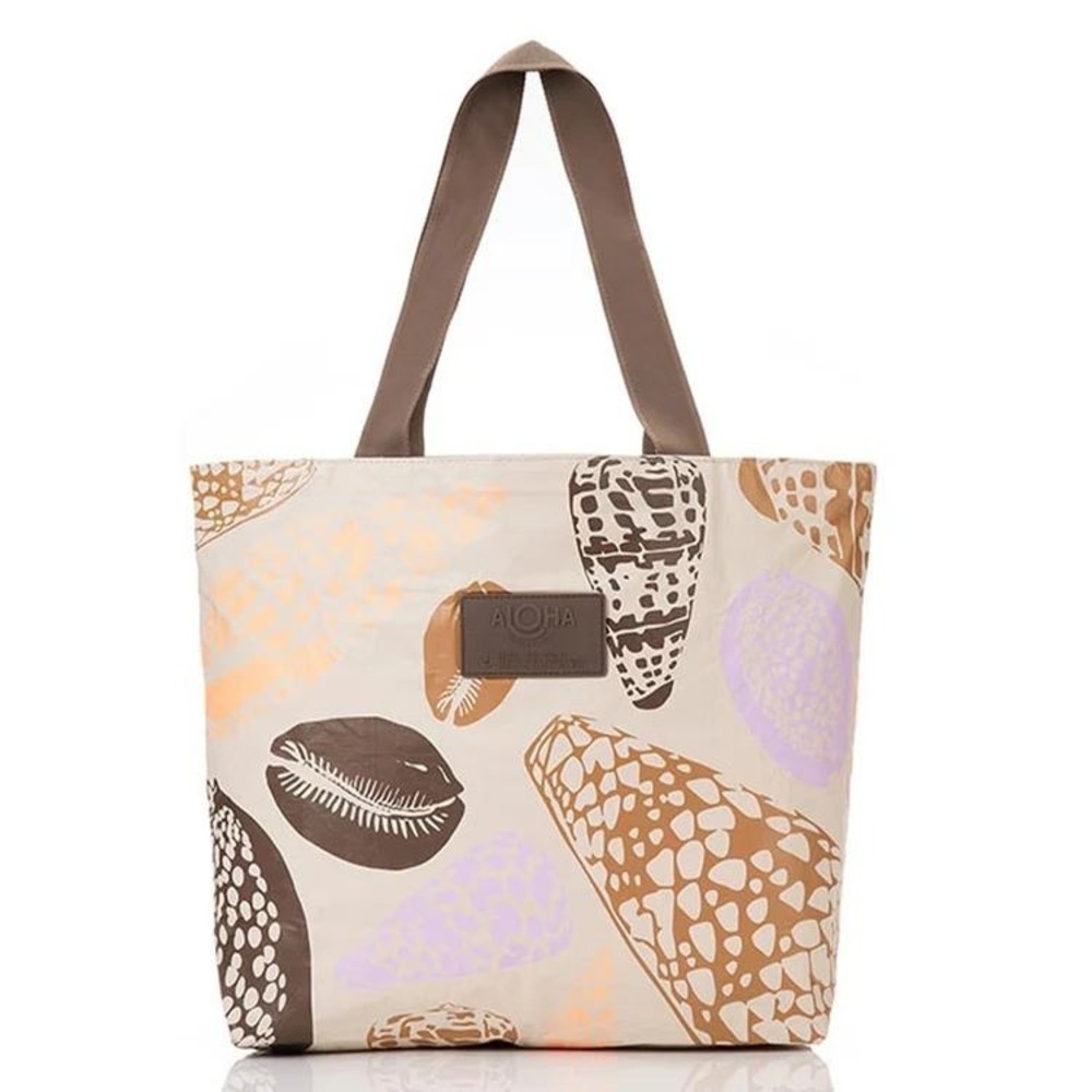 ALOHA Collection Shoreline Day Tripper Sandstone OS New With Tags